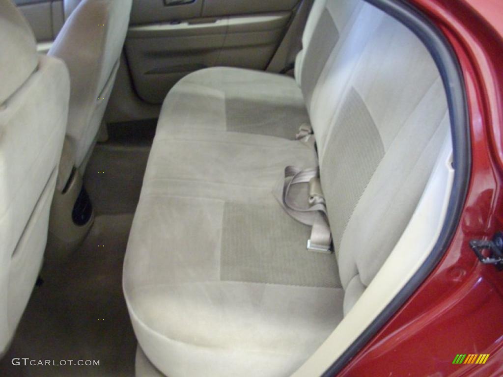 Medium Parchment Interior 2003 Ford Taurus SE Wagon Photo #39315069