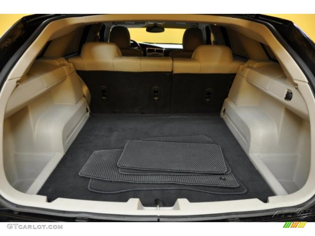 2006 Dodge Magnum R/T Trunk Photo #39318109