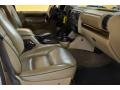 Bahama Beige Interior Photo for 2001 Land Rover Discovery II #39318737