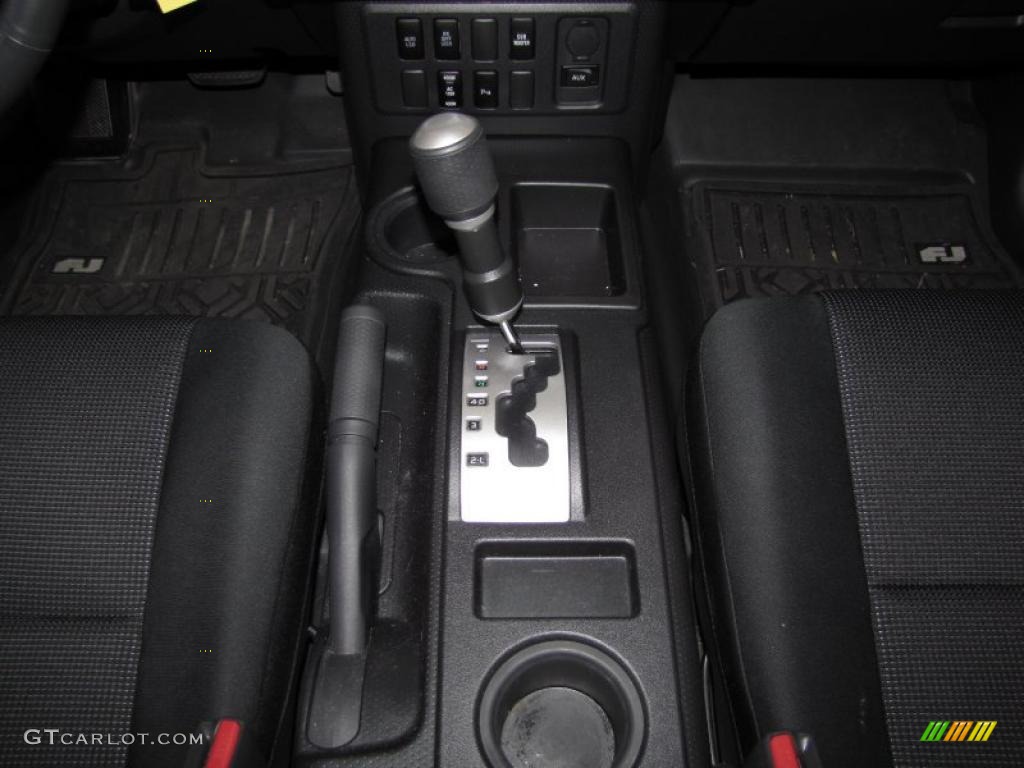 2008 Toyota FJ Cruiser Standard FJ Cruiser Model 5 Speed Automatic Transmission Photo #39320025