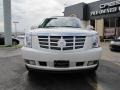 White Diamond - Escalade AWD Photo No. 2