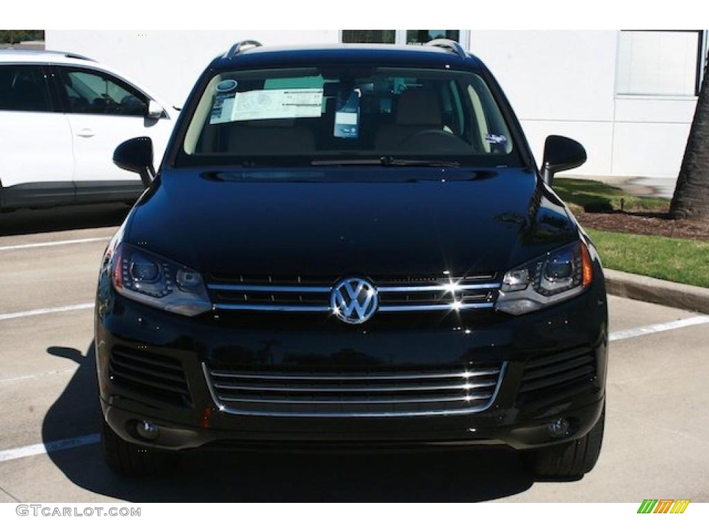 Black 2011 Volkswagen Touareg VR6 FSI Sport 4XMotion Exterior Photo #39322701