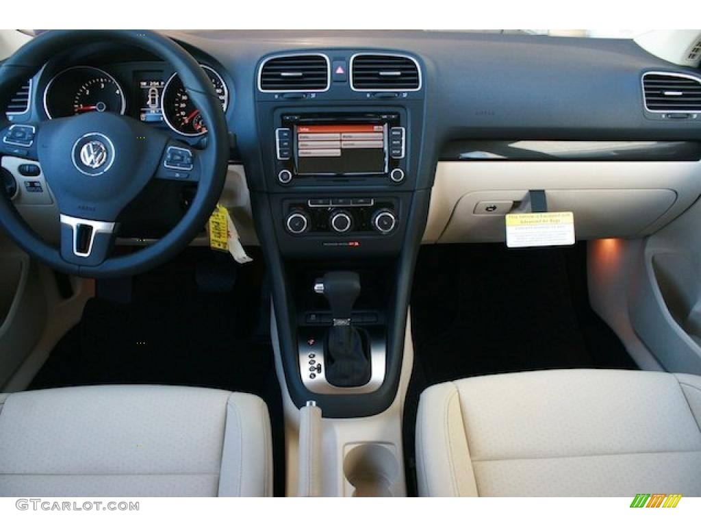 2011 Volkswagen Jetta TDI SportWagen Cornsilk Beige Dashboard Photo #39323229
