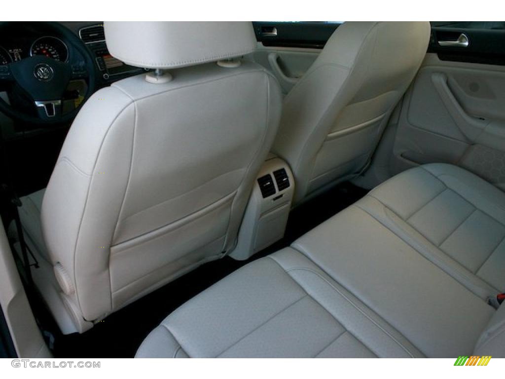 Cornsilk Beige Interior 2011 Volkswagen Jetta TDI SportWagen Photo #39323281