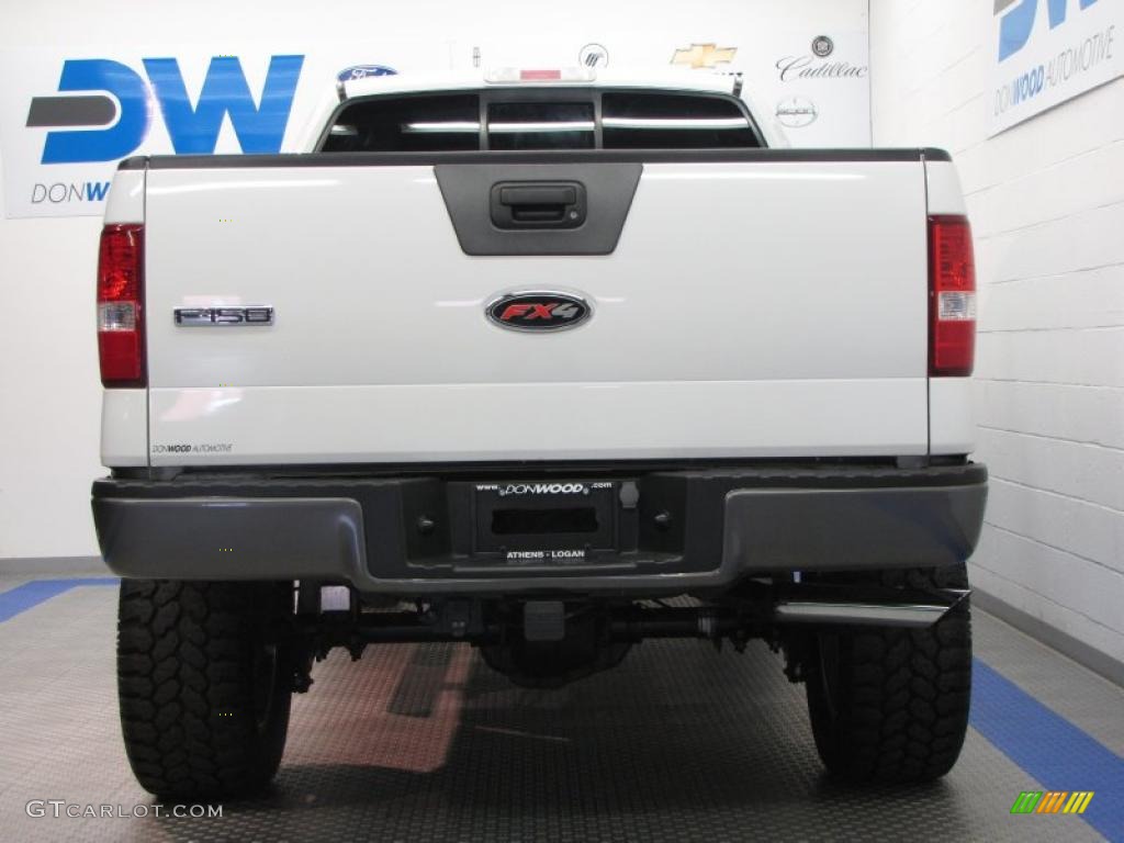 2004 F150 FX4 SuperCab 4x4 - Oxford White / Black photo #6