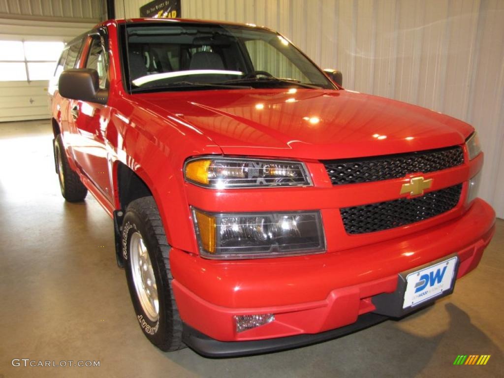 2006 Colorado LS Regular Cab - Victory Red / Medium Pewter photo #1