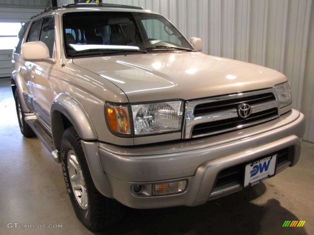 2000 4Runner Limited 4x4 - Desert Dune Pearl / Oak photo #1