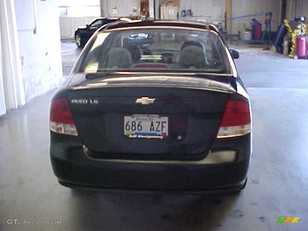 2005 Aveo LS Sedan - Black / Gray photo #13