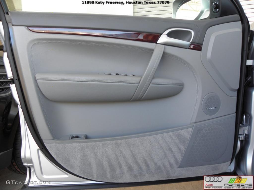 2008 Porsche Cayenne Turbo Stone/Steel Grey Door Panel Photo #39328044