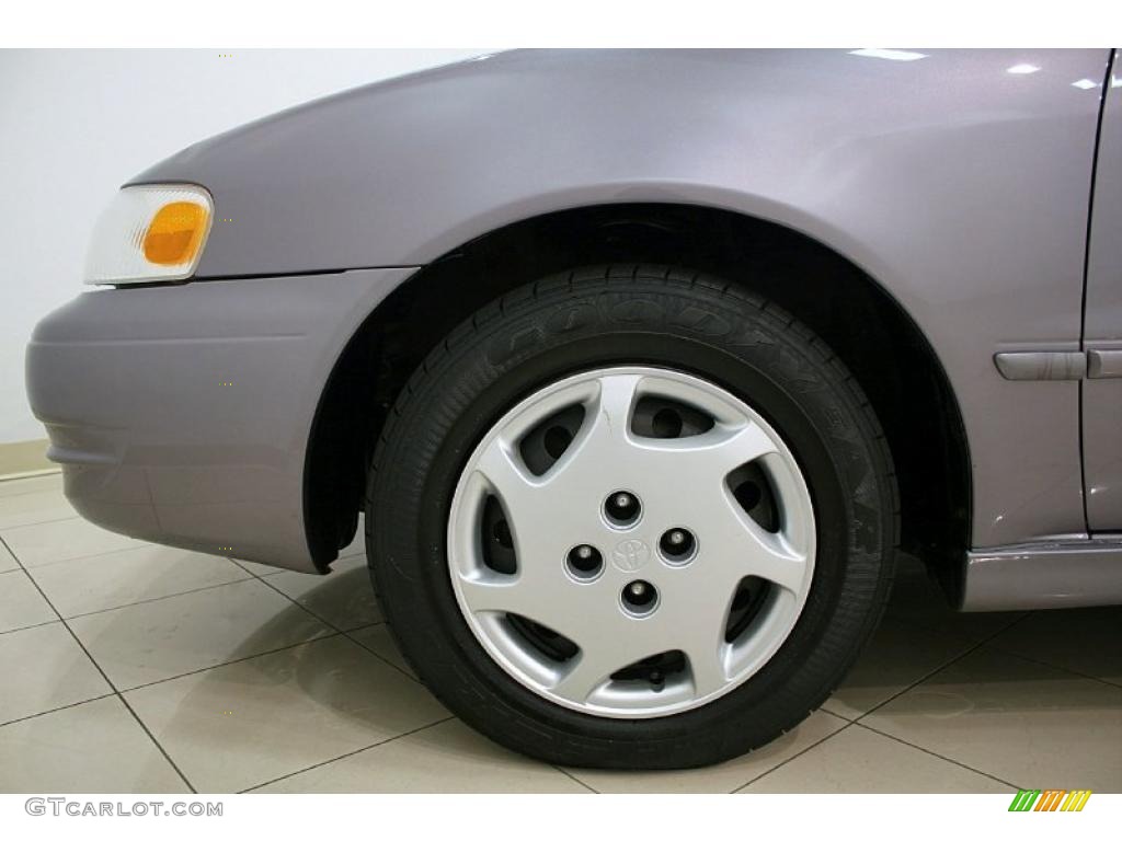 1998 Toyota Corolla LE Wheel Photo #39328412