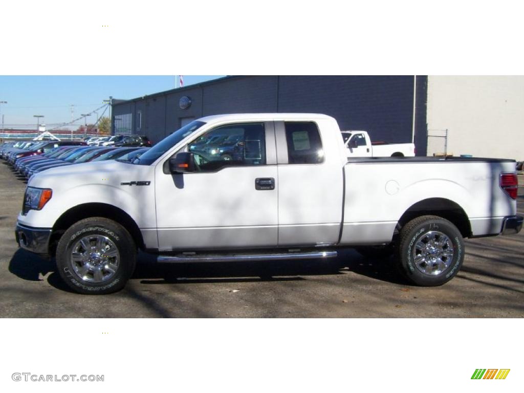 2010 F150 XLT SuperCab 4x4 - Oxford White / Tan photo #5