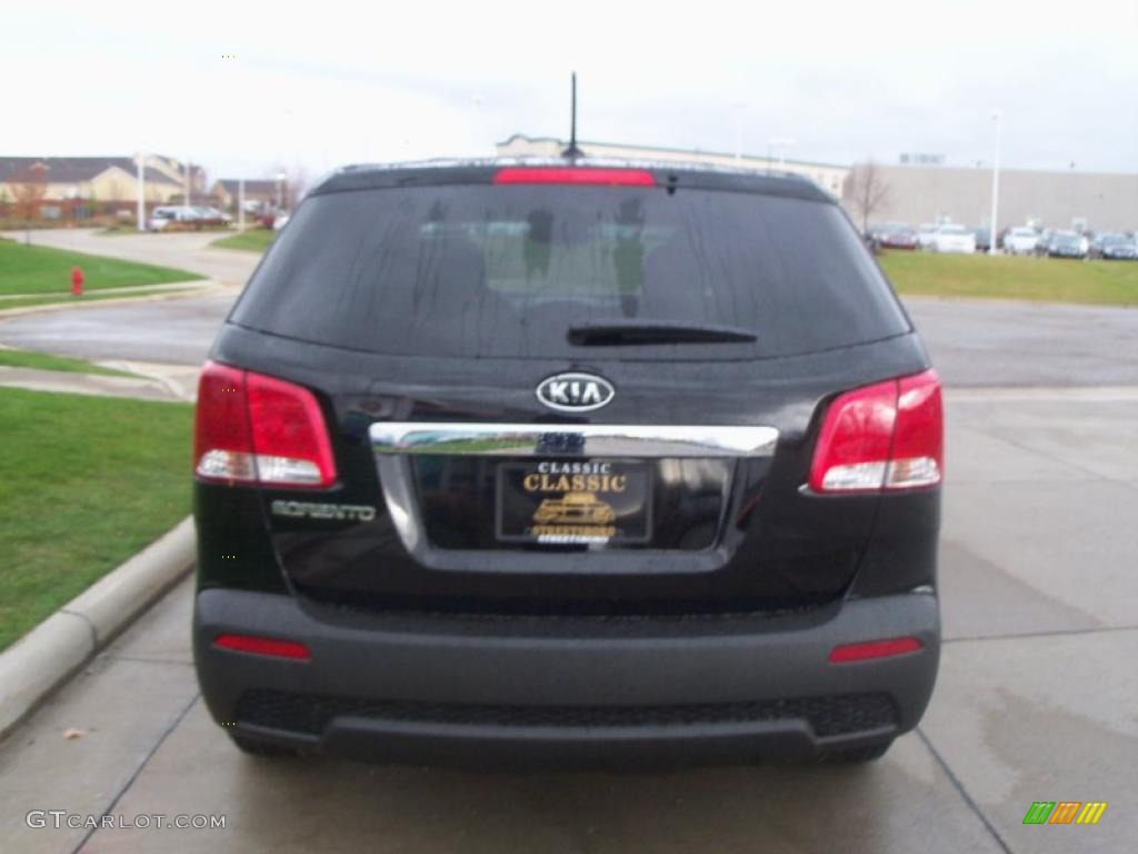 2011 Sorento LX - Ebony Black / Black photo #5