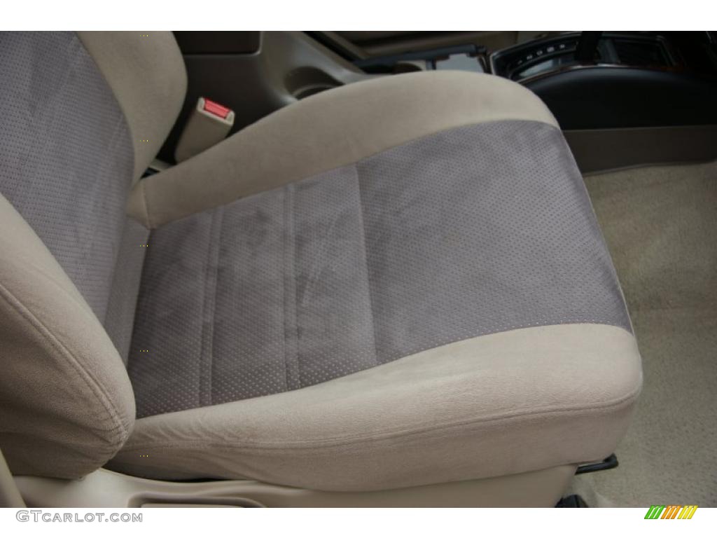 Parchment Interior 2000 Nissan Pathfinder SE 4x4 Photo #39329764