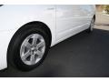 Super White - Prius Hybrid Photo No. 26