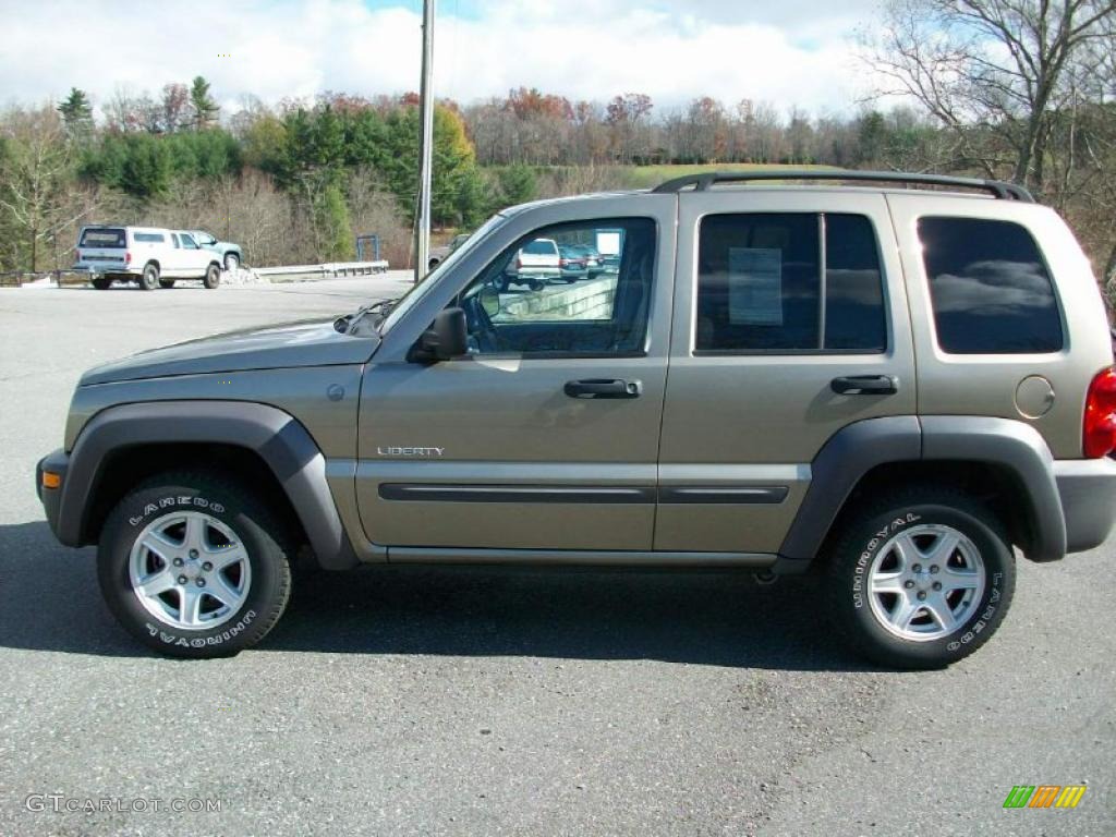 Light Khaki Metallic Jeep Liberty