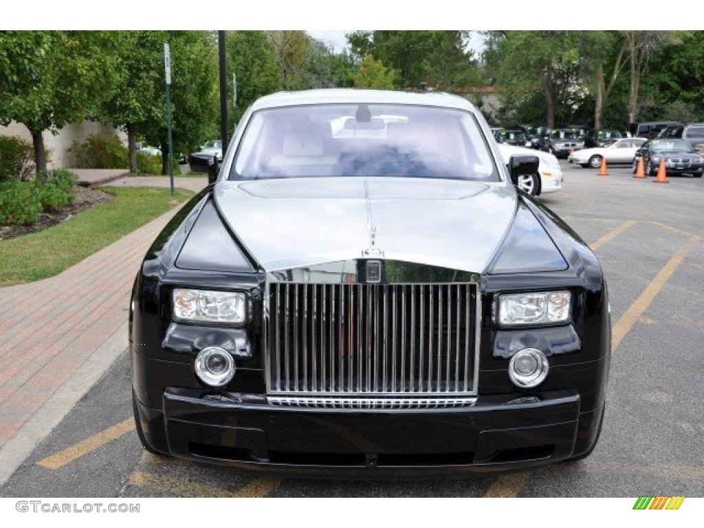 Black 2007 Rolls-Royce Phantom Standard Phantom Model Exterior Photo #39331752
