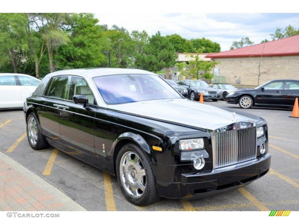 Black 2007 Rolls-Royce Phantom Standard Phantom Model Exterior Photo #39331772