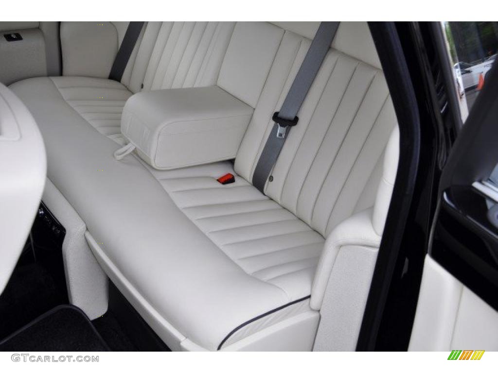 Seashell Interior 2007 Rolls-Royce Phantom Standard Phantom Model Photo #39331816