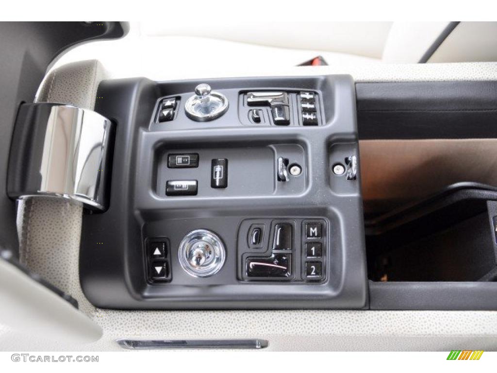 2007 Rolls-Royce Phantom Standard Phantom Model Controls Photo #39331948