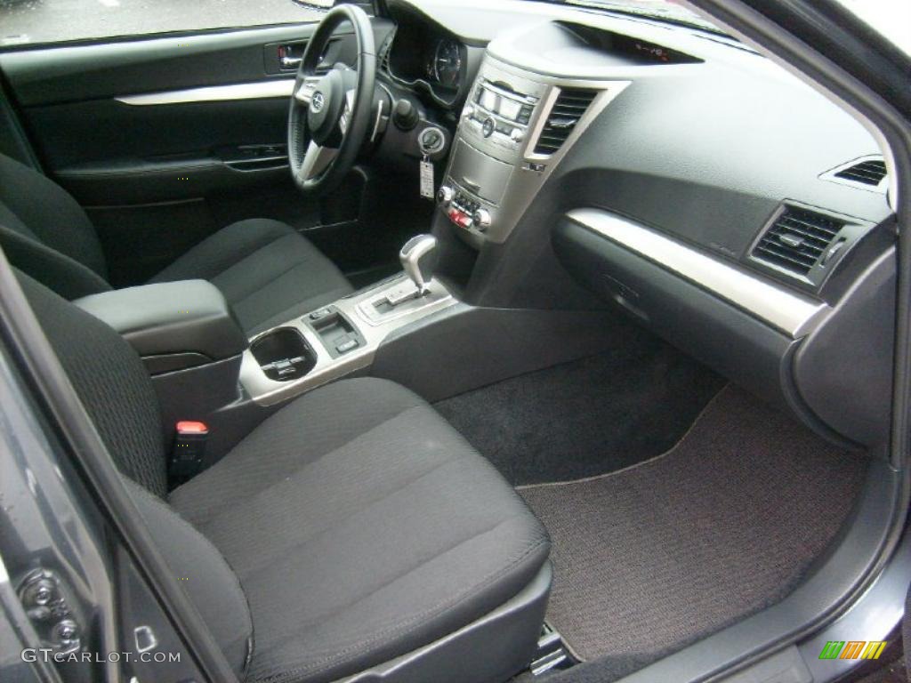 Off Black Interior 2011 Subaru Outback 2.5i Premium Wagon Photo #39332876