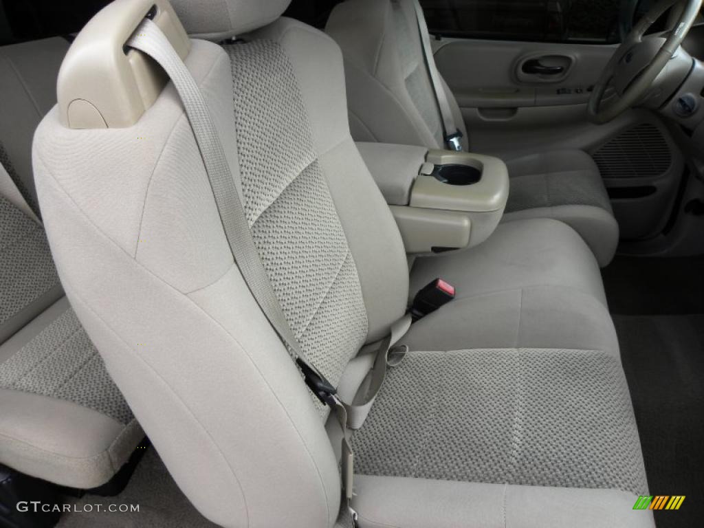 Medium Parchment Beige Interior 2003 Ford F150 XLT SuperCab Photo #39333036