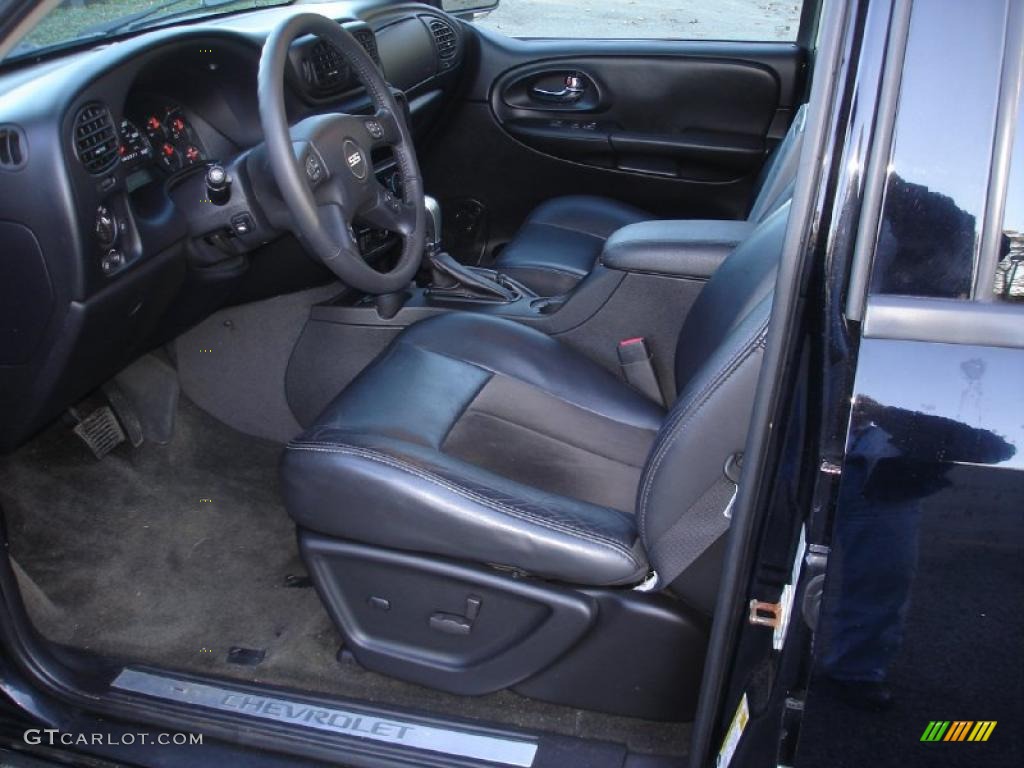 Ebony Interior 2007 Chevrolet TrailBlazer SS 4x4 Photo #39333156