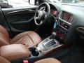Cinnamon Brown 2010 Audi Q5 3.2 quattro Dashboard