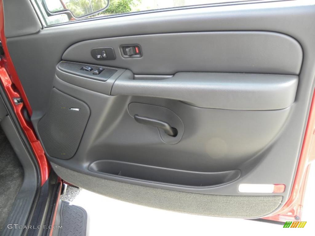 2003 Chevrolet Avalanche Z66 Dark Charcoal Door Panel Photo #39334168