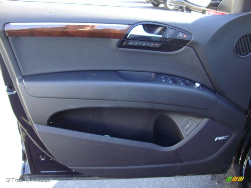 2010 Audi Q7 3.0 TDI quattro Black Door Panel Photo #39334312