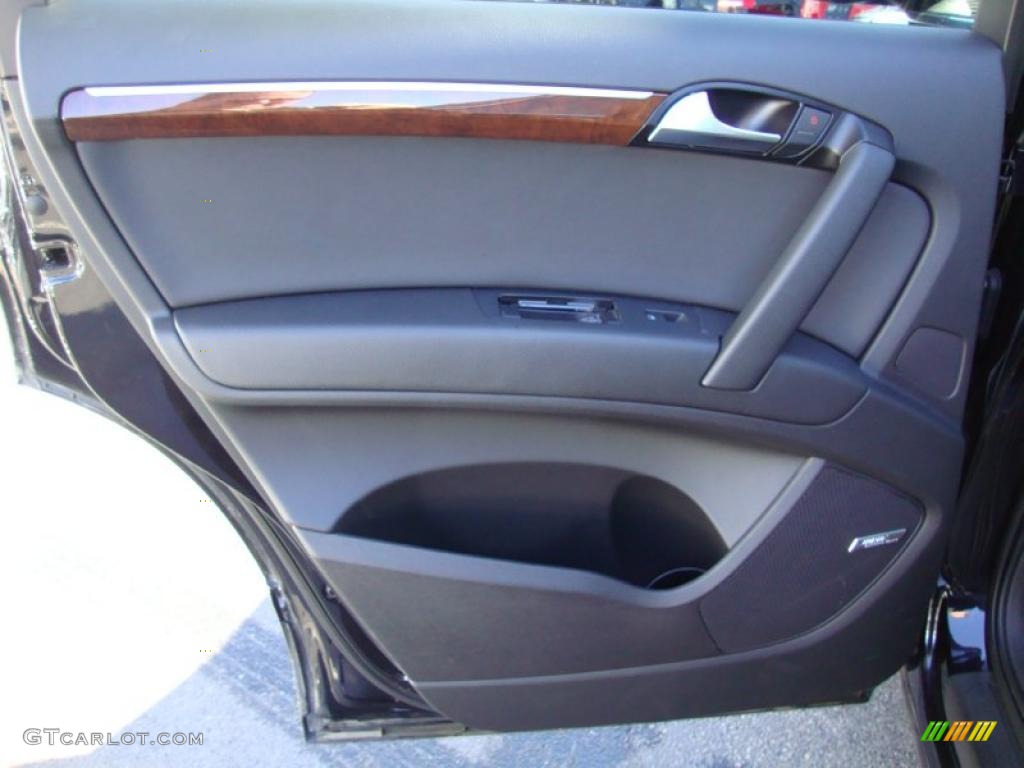 2010 Audi Q7 3.0 TDI quattro Black Door Panel Photo #39334476