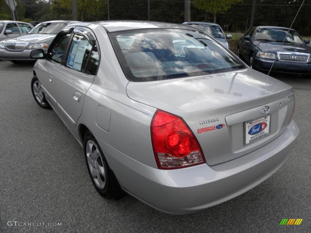 2004 Elantra GLS Sedan - Sterling Silver / Gray photo #14