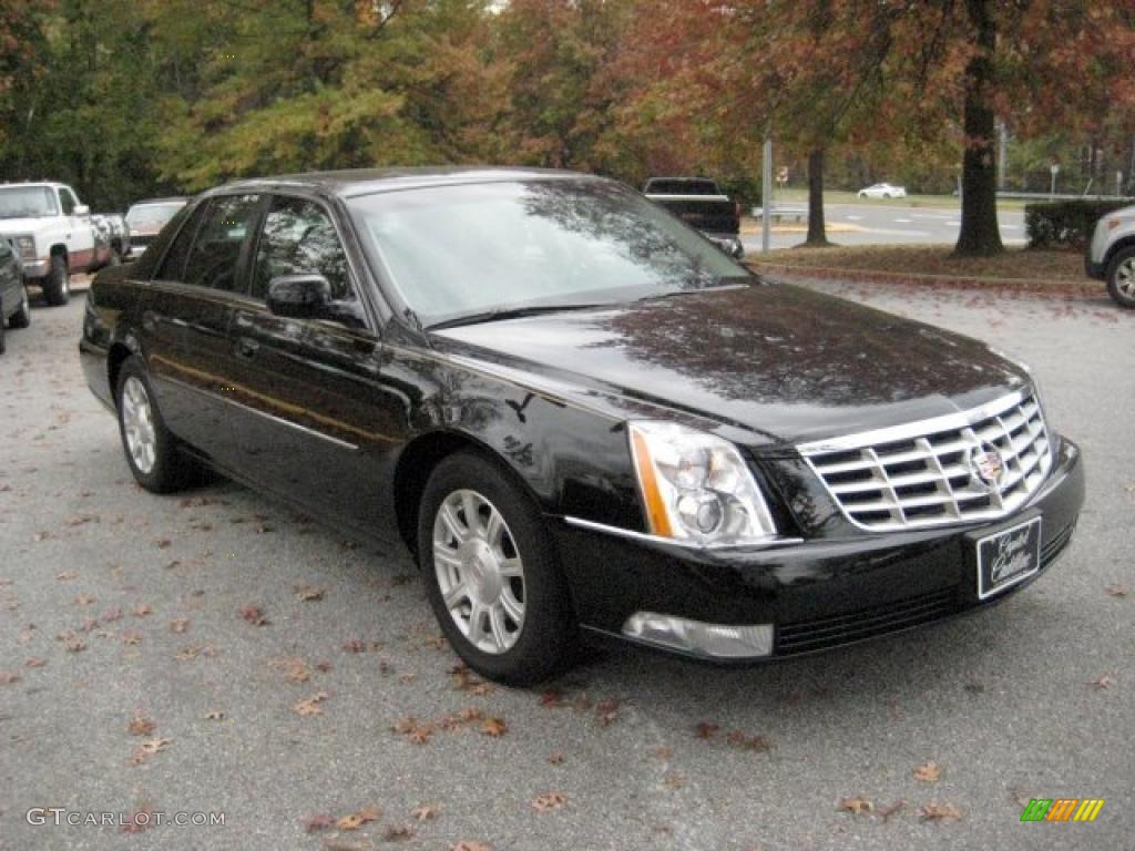 Black Raven 2010 Cadillac DTS Standard DTS Model Exterior Photo #39335152