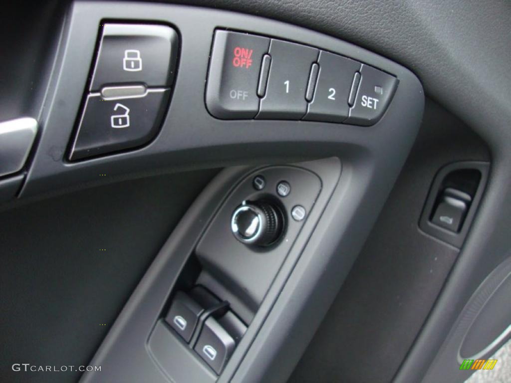 2011 Audi S5 4.2 FSI quattro Coupe Controls Photo #39335248