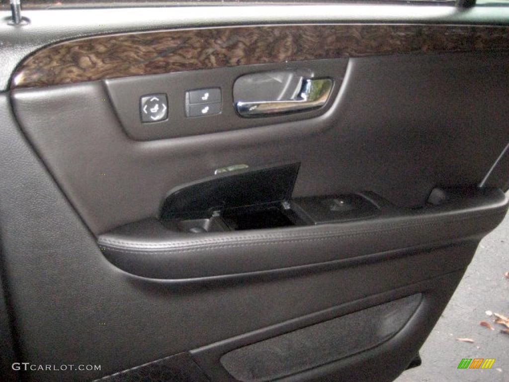 2010 Cadillac DTS Standard DTS Model Ebony Door Panel Photo #39335372