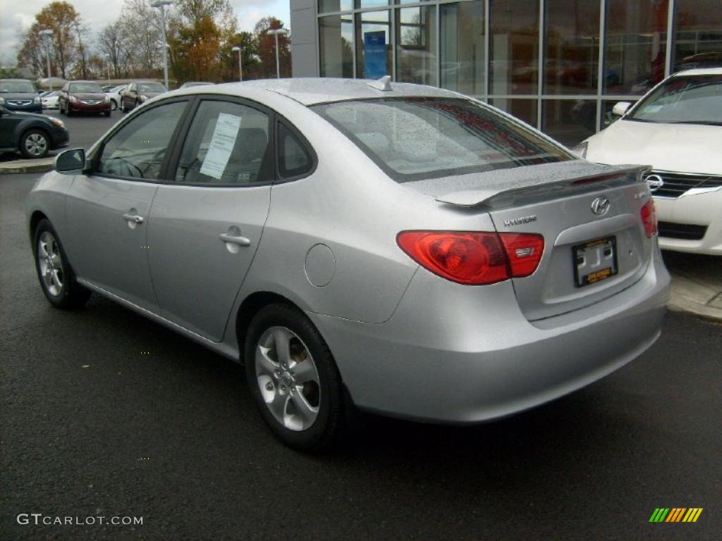 2009 Elantra SE Sedan - Quicksilver / Gray photo #3