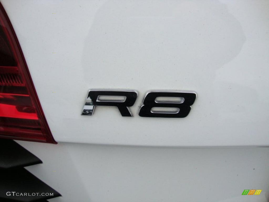 2009 Audi R8 4.2 FSI quattro Marks and Logos Photos