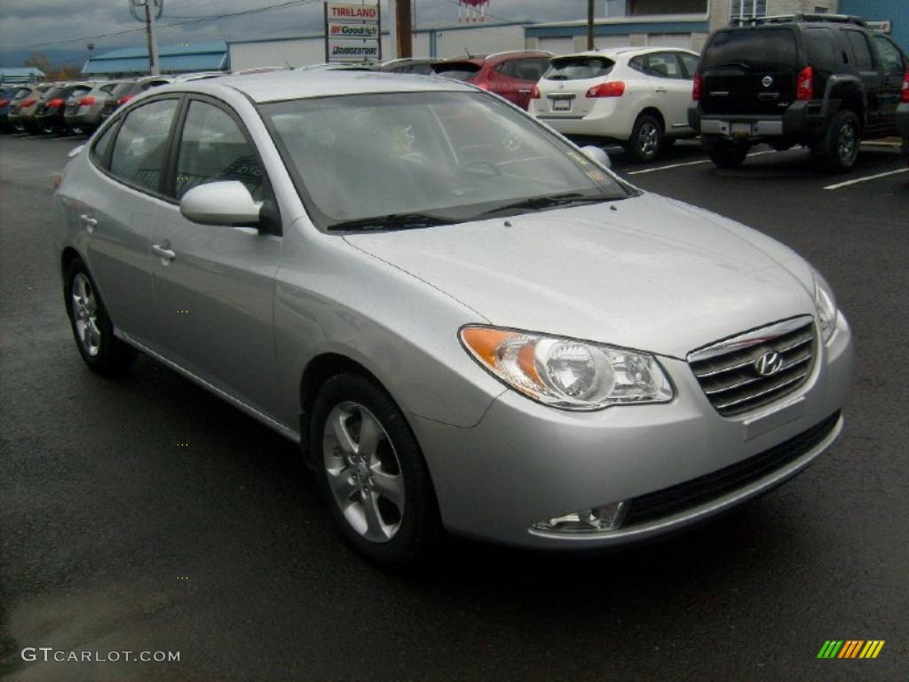 2009 Elantra SE Sedan - Quicksilver / Gray photo #6