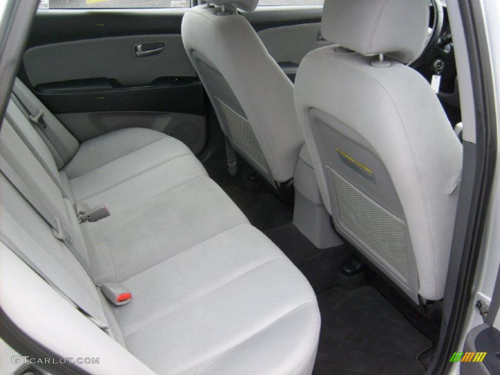 2009 Elantra SE Sedan - Quicksilver / Gray photo #15