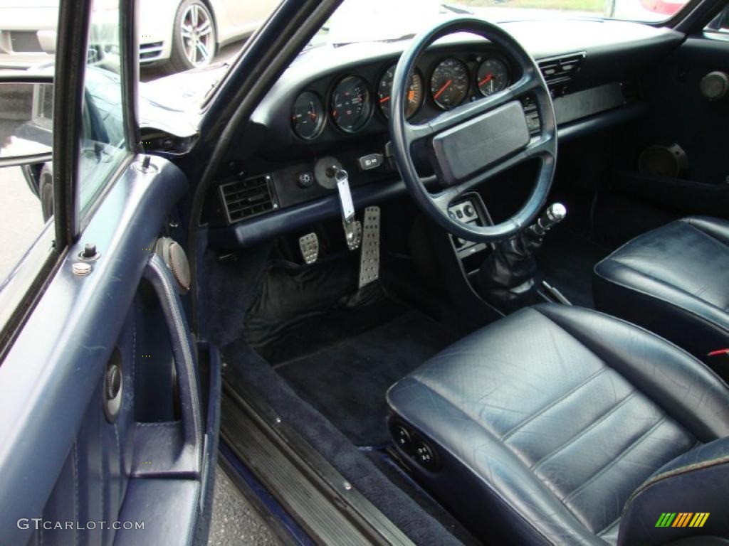 1986 Porsche 911 Carrera Coupe Blue Dashboard Photo #39336572