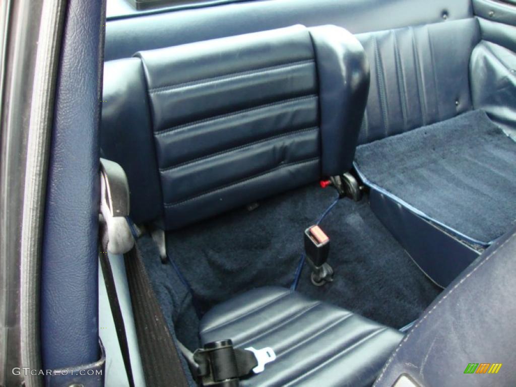 Blue Interior 1986 Porsche 911 Carrera Coupe Photo #39336764