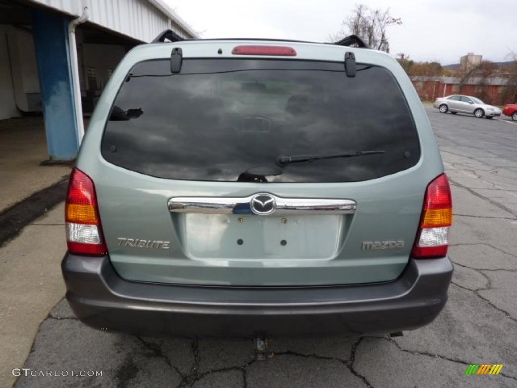 2003 Tribute ES-V6 4WD - Light Cypress Green Metallic / Dark Flint Gray photo #9