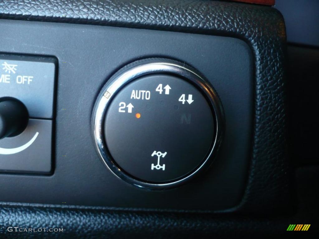 2008 Chevrolet Tahoe Hybrid 4x4 Controls Photo #39339844