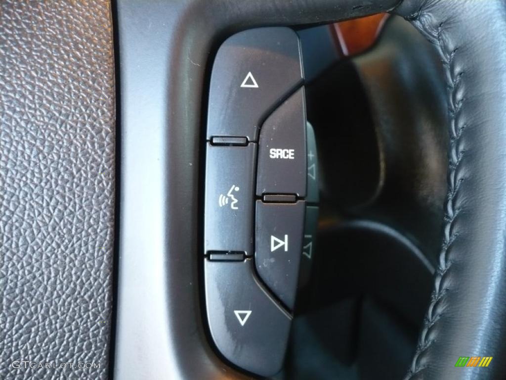 2008 Chevrolet Tahoe Hybrid 4x4 Controls Photo #39339876