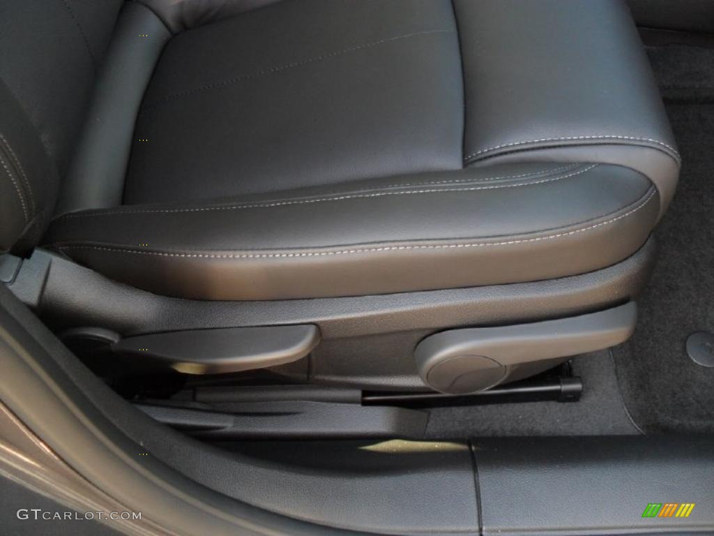 Jet Black Leather Interior 2011 Chevrolet Cruze LTZ Photo #39342112