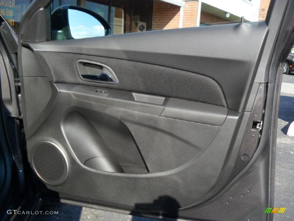 2011 Chevrolet Cruze LTZ Jet Black Leather Door Panel Photo #39342140