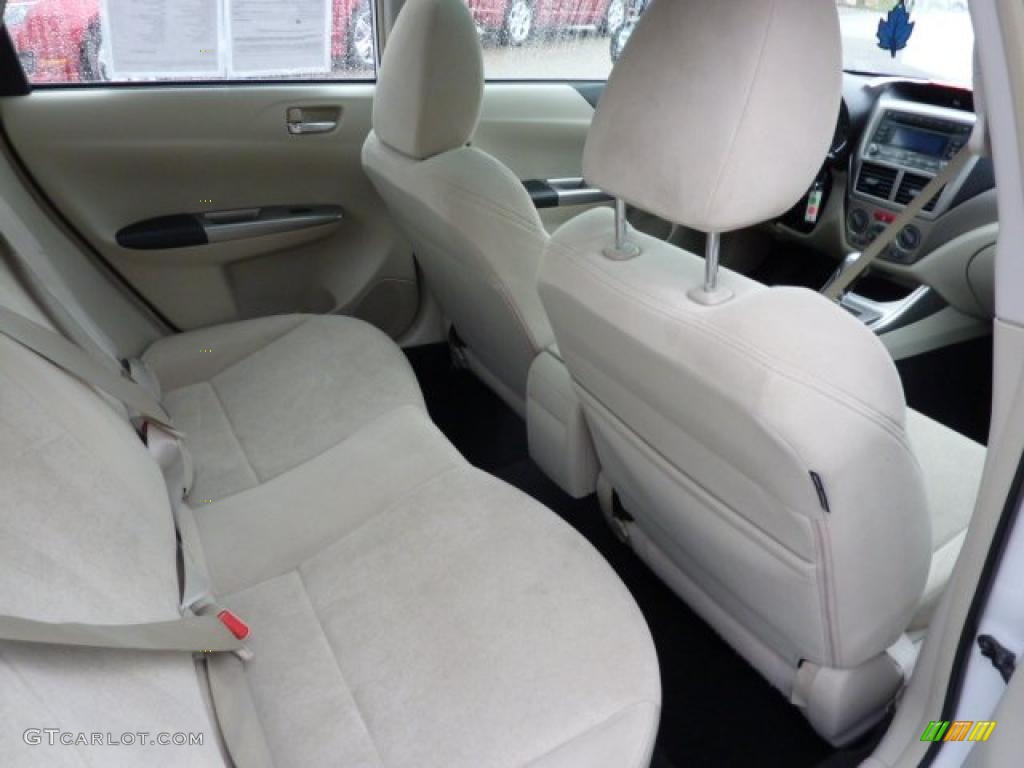 2009 Impreza 2.5i Premium Sedan - Satin White Pearl / Ivory photo #16