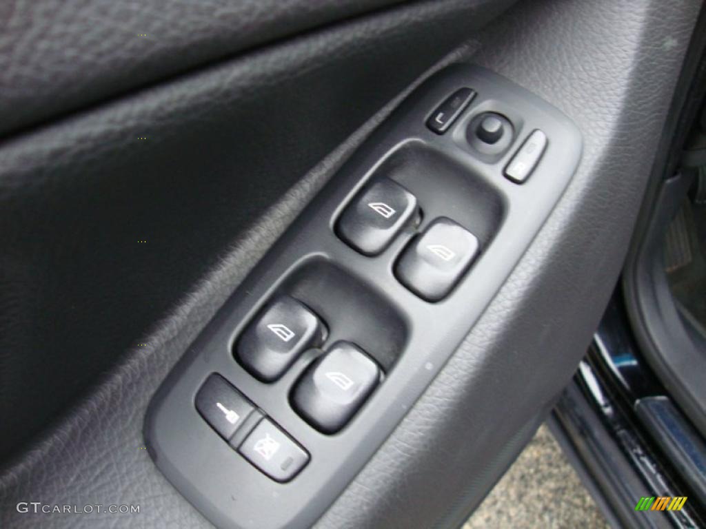 2008 Volvo XC90 3.2 AWD Controls Photo #39342672