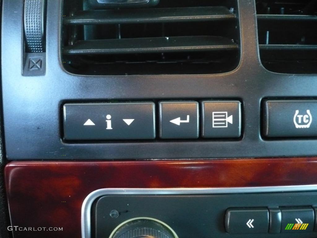2005 Buick Terraza CXL Controls Photo #39343072