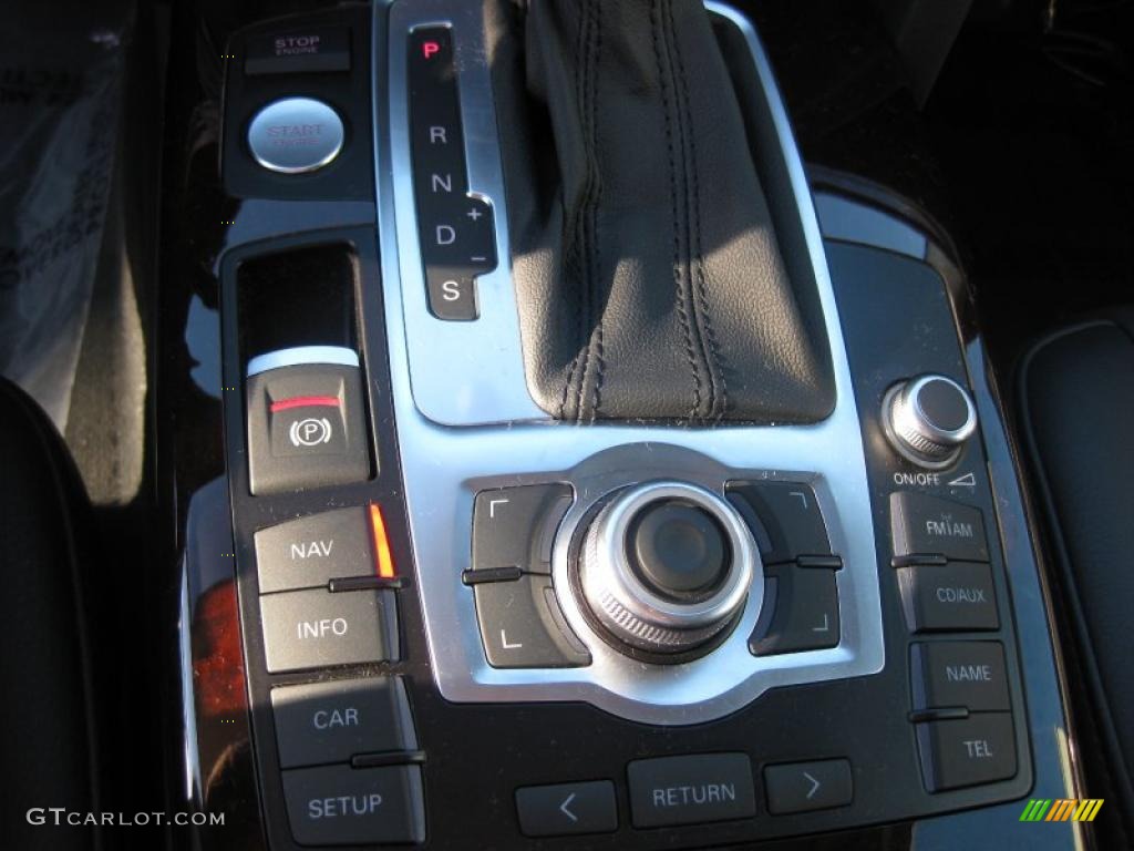 2010 Audi A6 3.0 TFSI quattro Sedan Controls Photo #39345776
