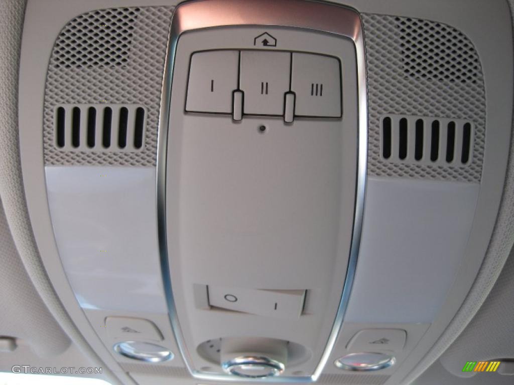 2010 Audi A6 3.0 TFSI quattro Sedan Controls Photo #39345804